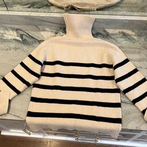 Beautiful Zara striped sweater. Worn once!